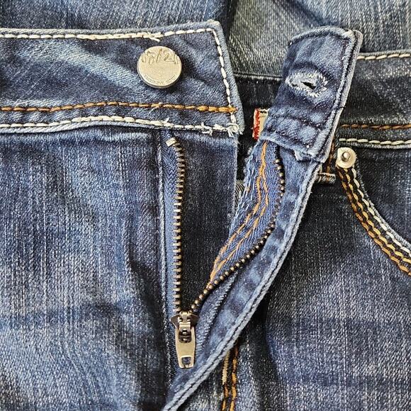 17/21 Dark Wash Stretch Decorative Stitching Zip Button Closure Slight Flare 10 - Picture 10 of 14